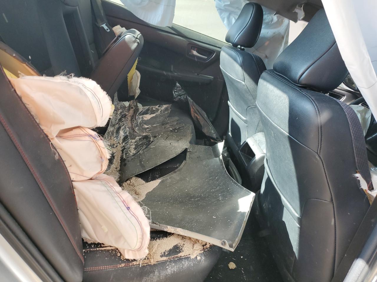 Lot #3302710018 2017 TOYOTA CAMRY LE