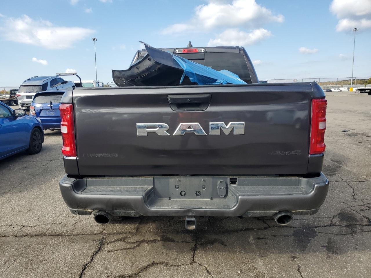 RAM 1500 LARAMIE