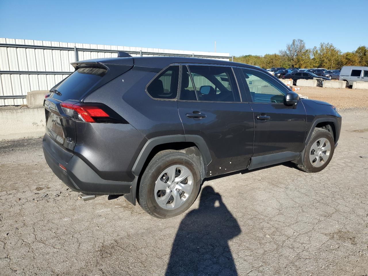 TOYOTA RAV4 LE