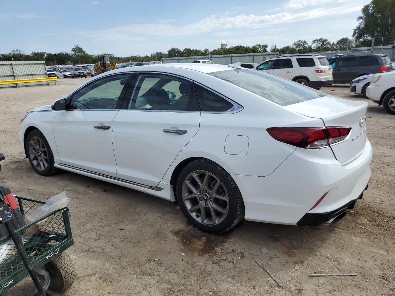 HYUNDAI SONATA SPORT