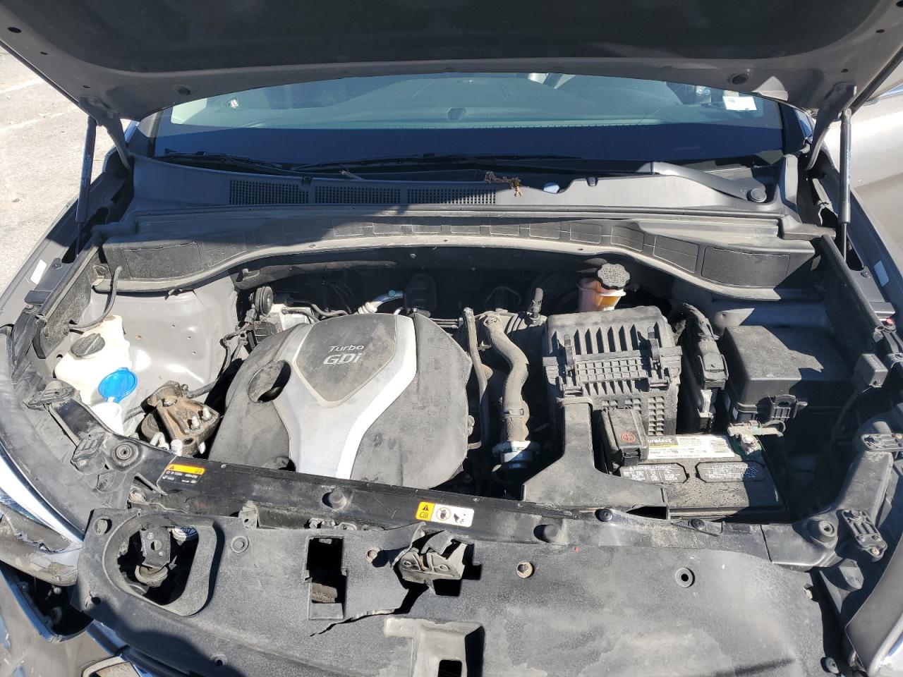 HYUNDAI SANTA FE SPORT