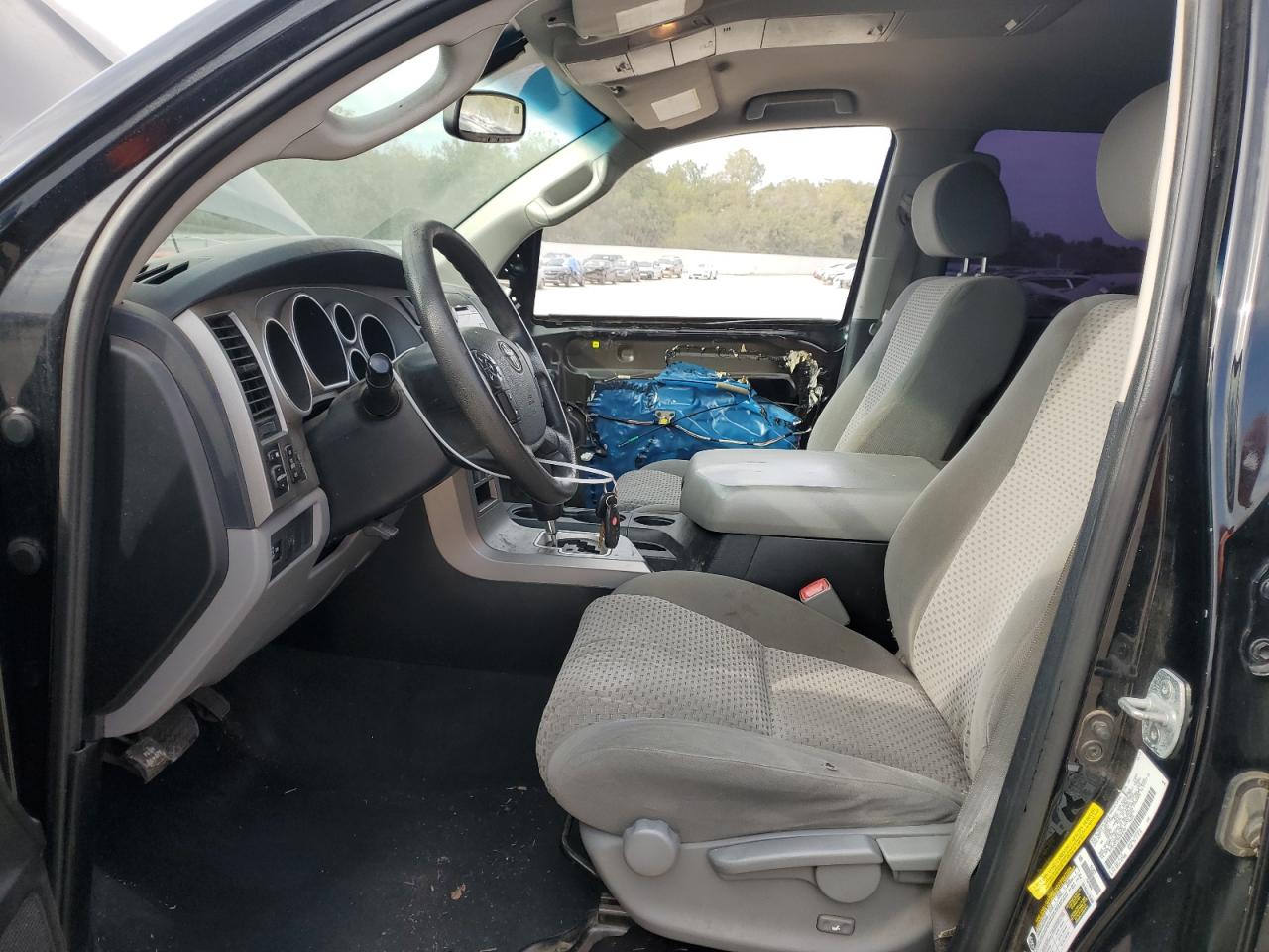 TOYOTA TUNDRA CREWMAX SR5