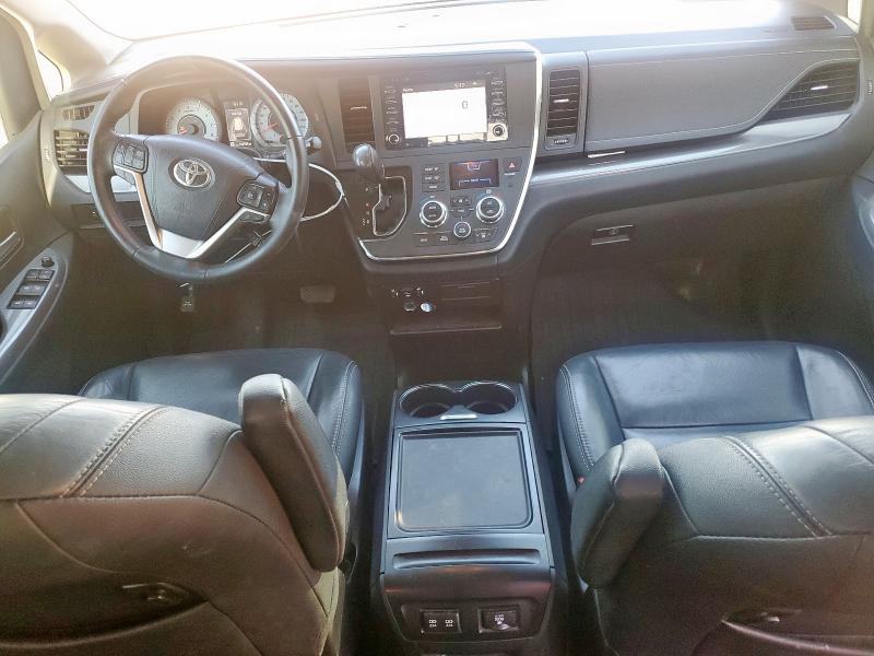 2018 TOYOTA SIENNA SE 5TDXZ3DCXJS926267