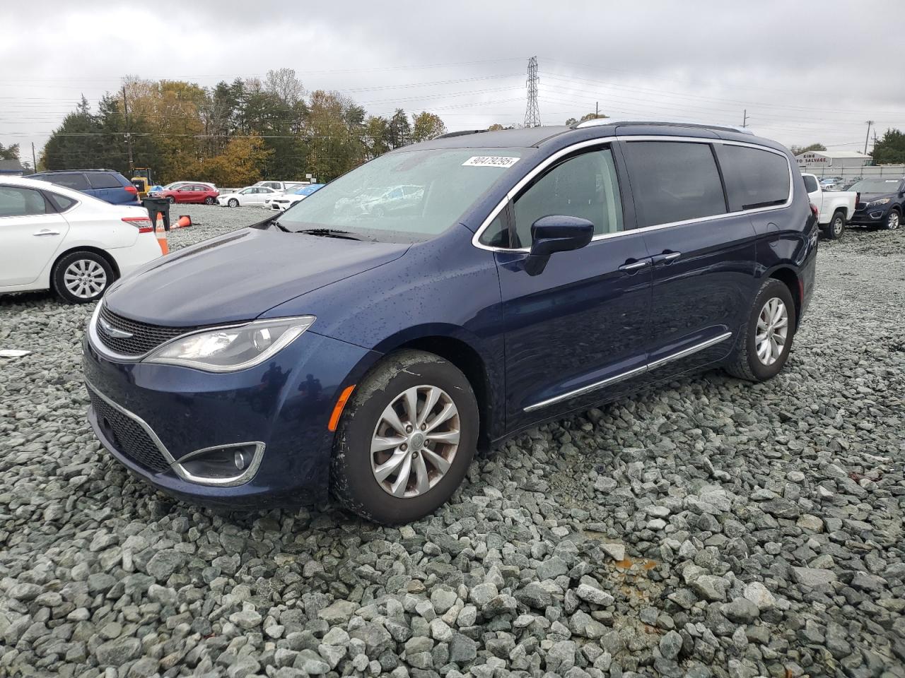 CHRYSLER PACIFICA TOURING L