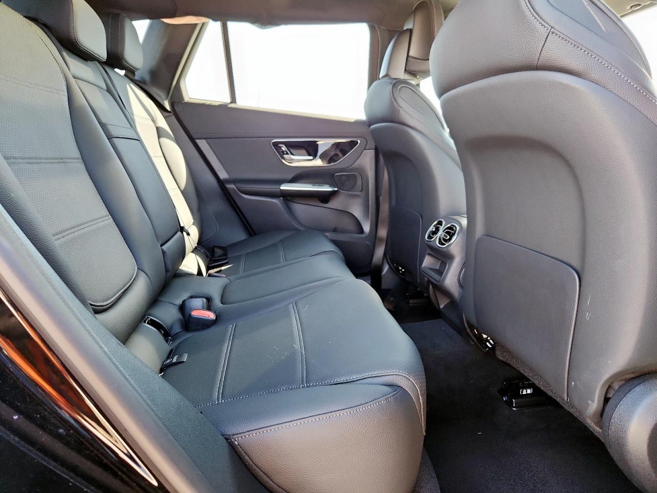 MERCEDES-BENZ GLC-CLASS 300 4MATIC