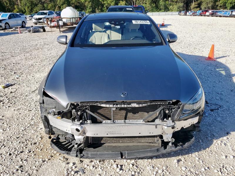 2018 MERCEDES-BENZ E 400 4MAT WDDZF6GB9JA396690