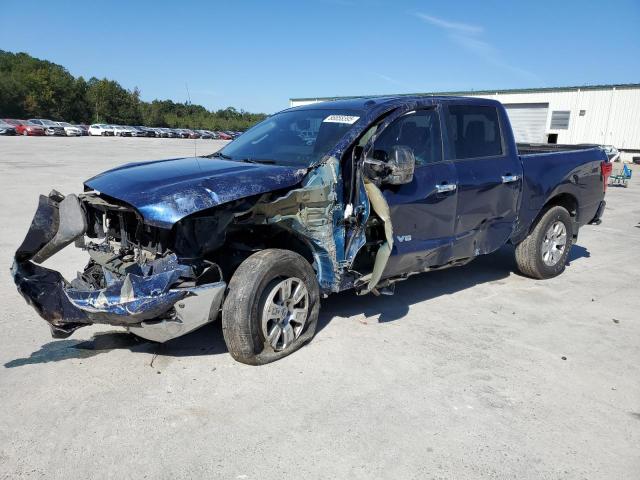 NISSAN TITAN SV