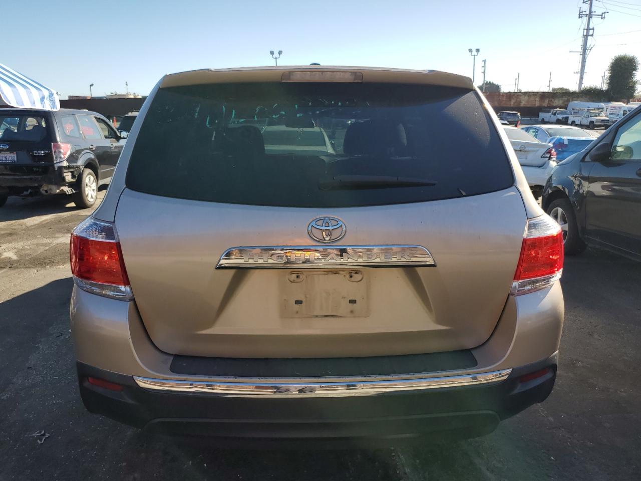 TOYOTA HIGHLANDER BASE