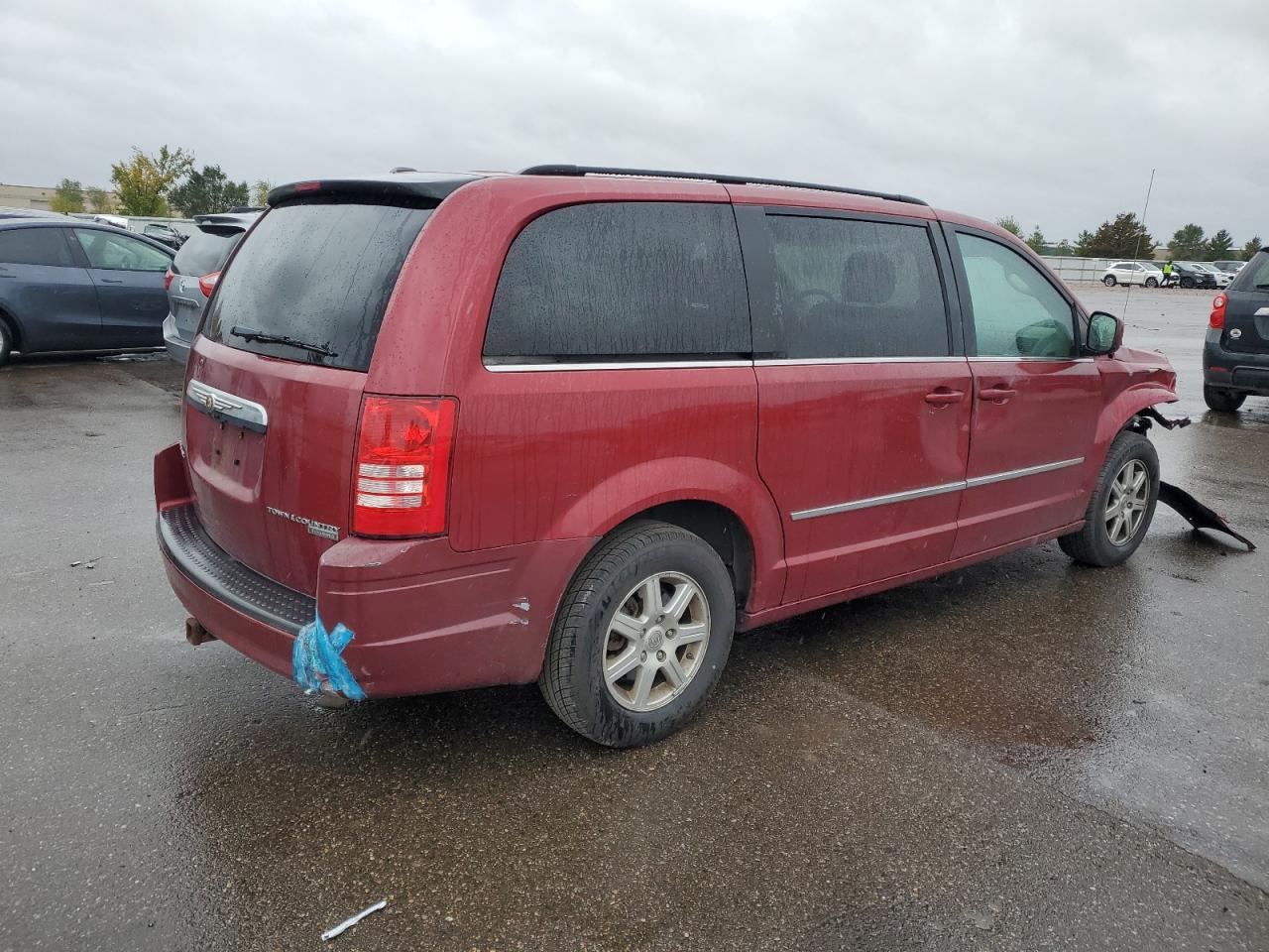 CHRYSLER TOWN & COUNTRY TOURING