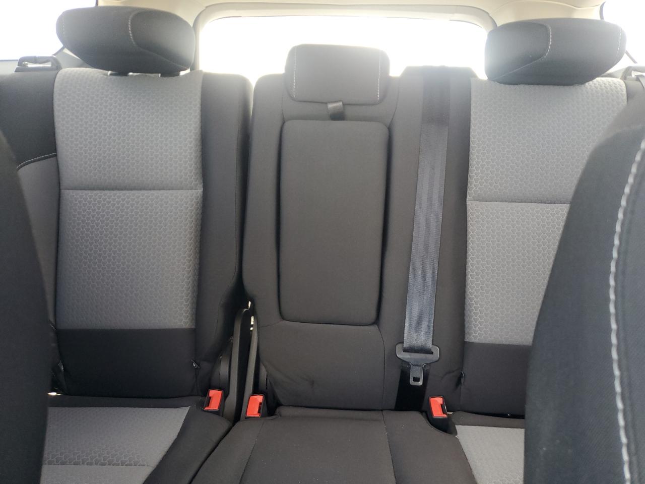 Lot #3303620930 2019 FORD ESCAPE SE