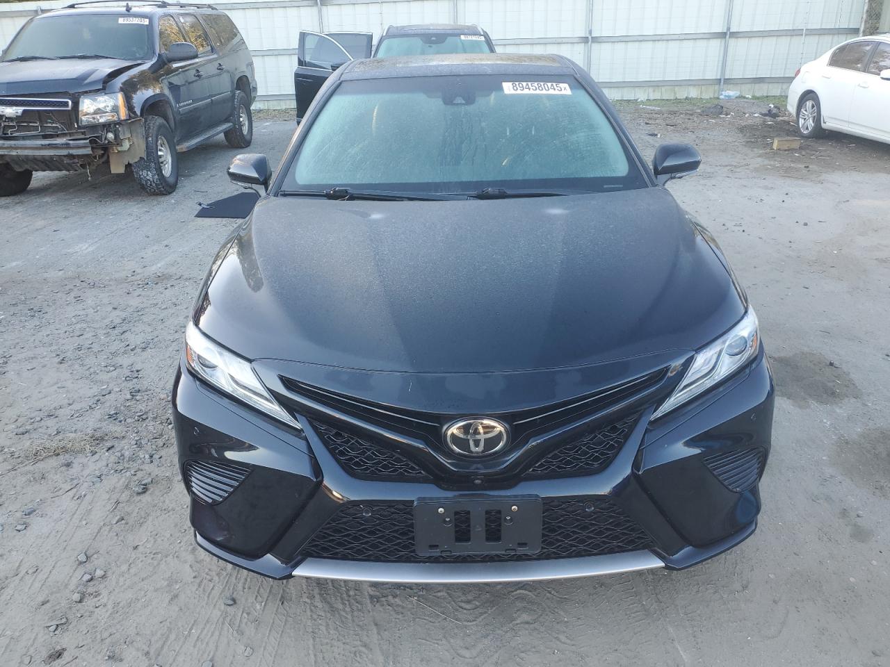 TOYOTA CAMRY XSE