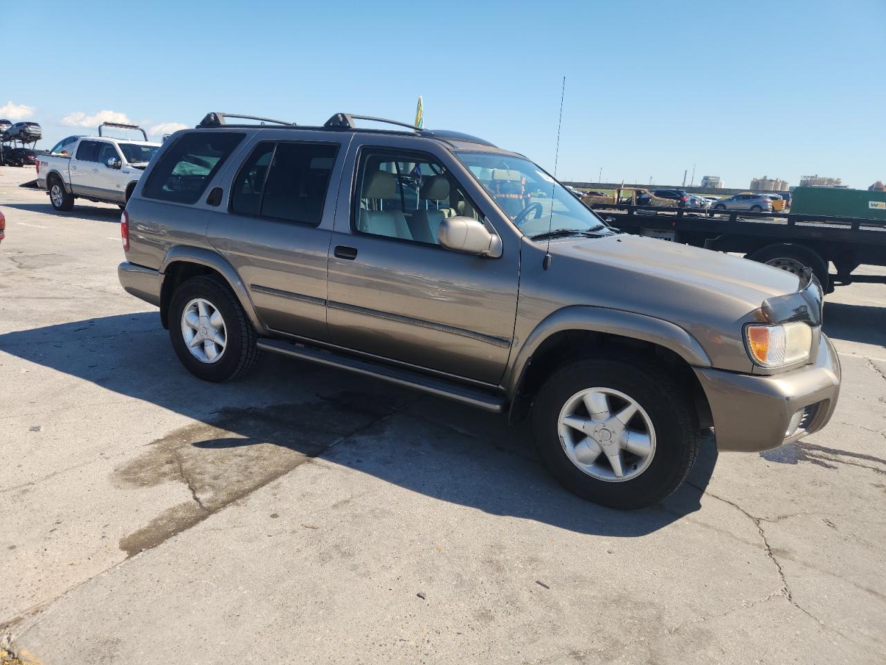 Lot #3316759412 2001 NISSAN PATHFINDER