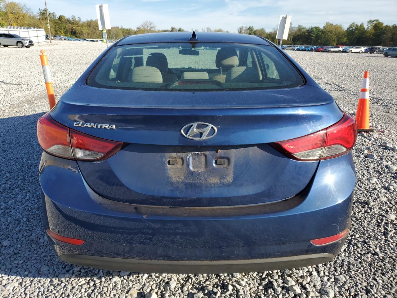 Lot #3312403123 2015 HYUNDAI ELANTRA SE