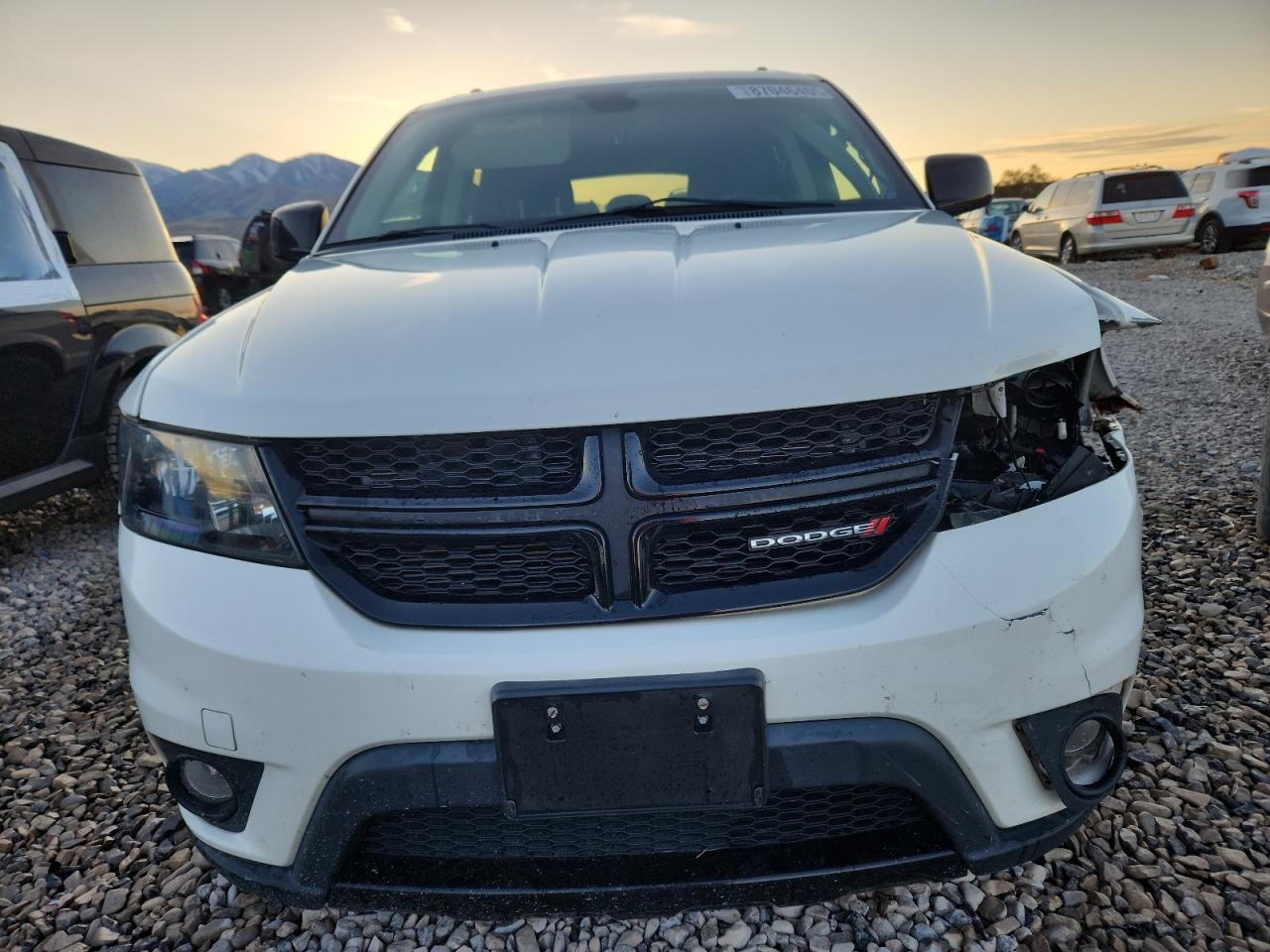 DODGE JOURNEY SE