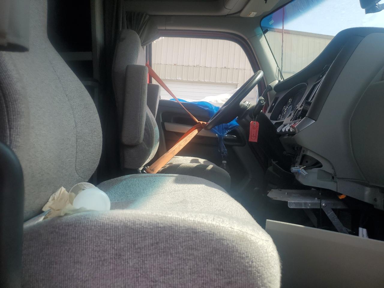 Lot #3268270034 2020 KENWORTH T680