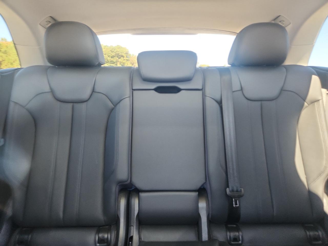 AUDI Q5 PREMIUM PLUS