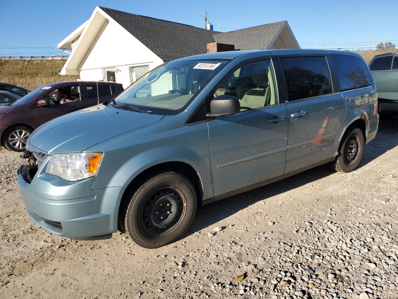 CHRYSLER TOWN & COUNTRY LX
