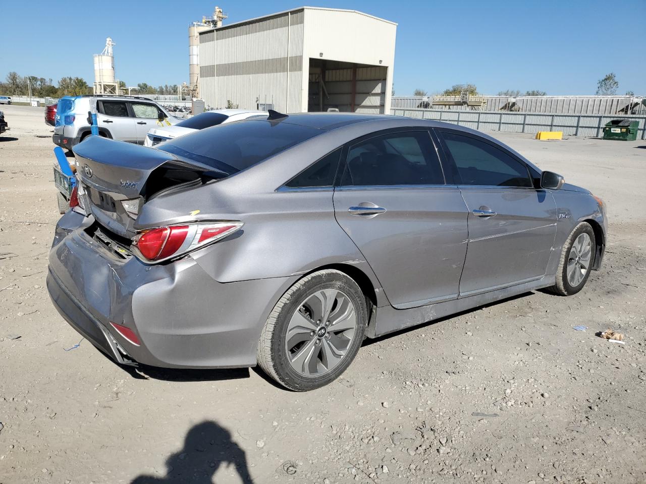 HYUNDAI SONATA HYBRID