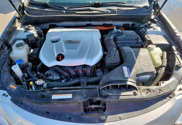 2015 HYUNDAI SONATA HYB KMHEC4A4XFA135622