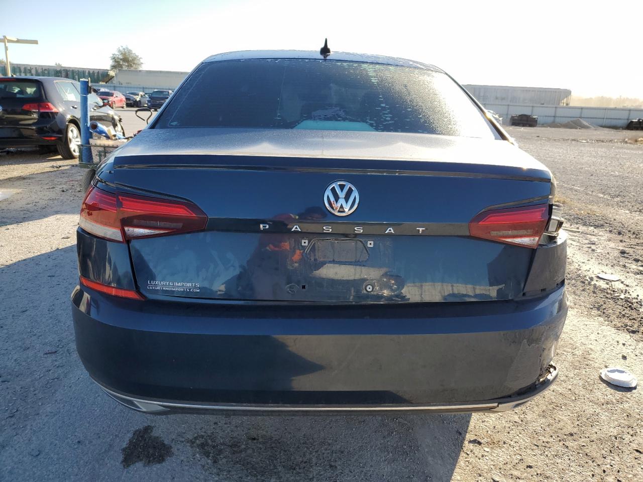 VOLKSWAGEN PASSAT SE