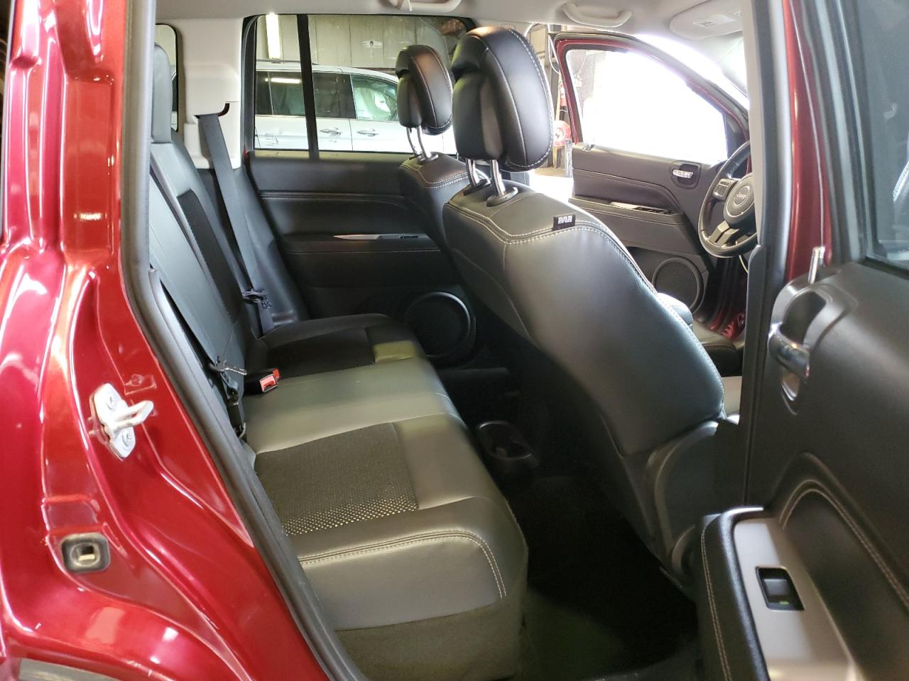 JEEP COMPASS LATITUDE