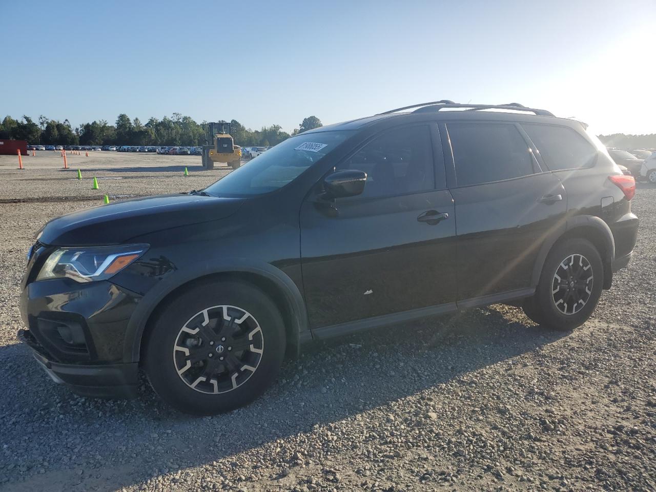 NISSAN PATHFINDER SV