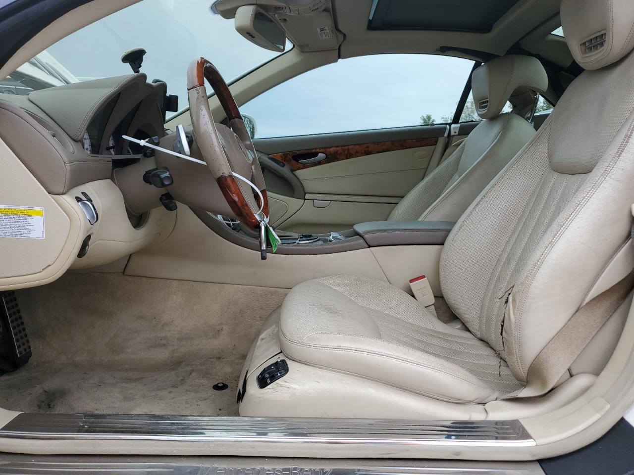 MERCEDES-BENZ SL-CLASS 550