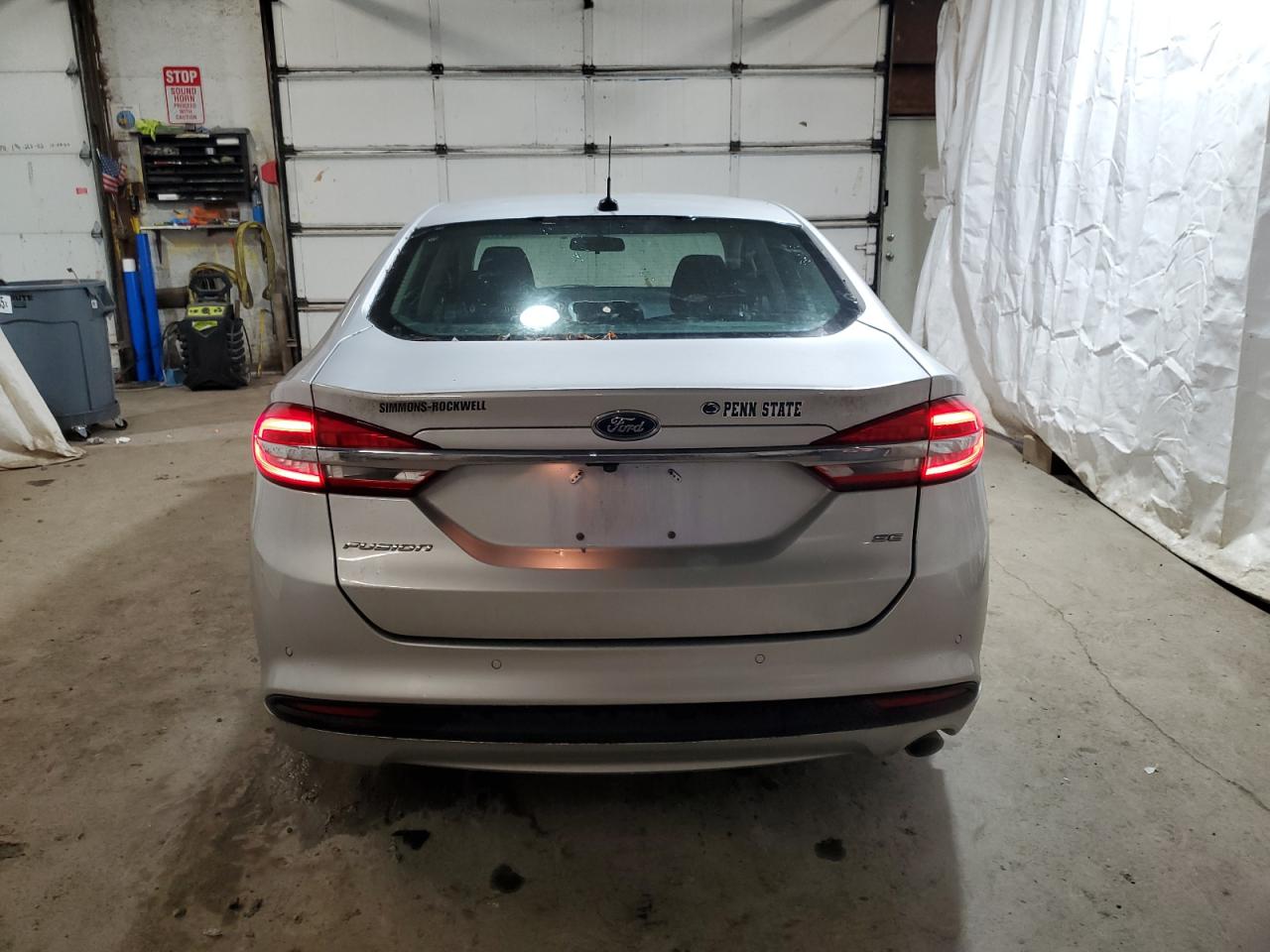 FORD FUSION SE