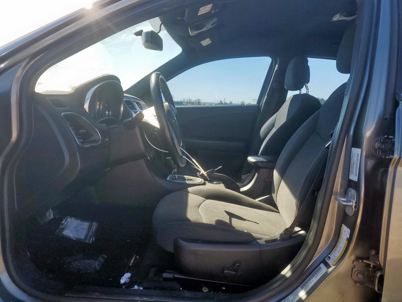 CHRYSLER 200 TOURING