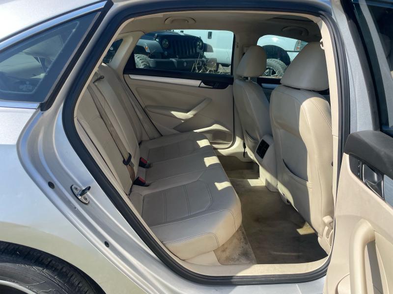 2013 VOLKSWAGEN PASSAT SE - 1VWBN7A33DC052266