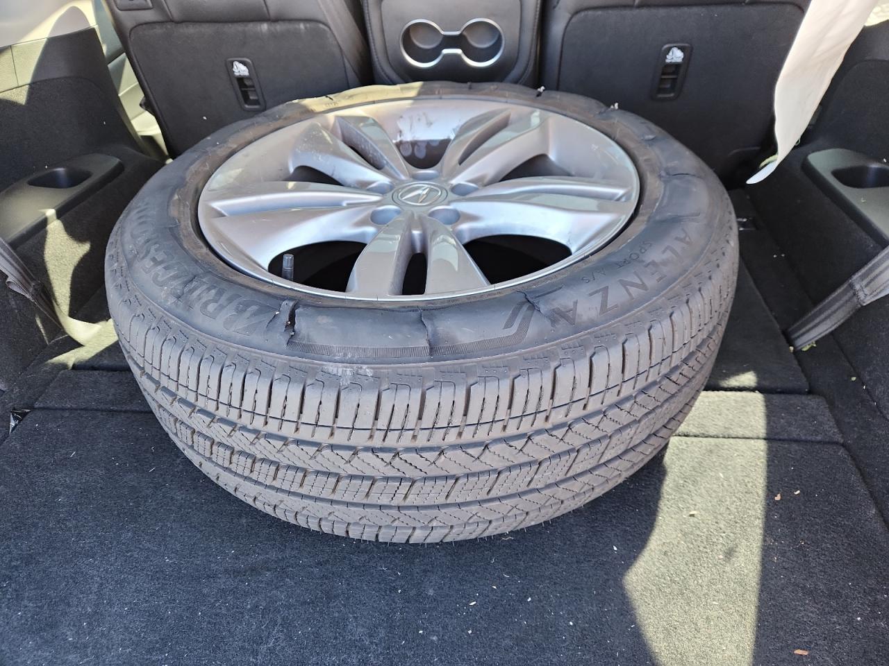 Lot #3302722017 2024 ACURA MDX