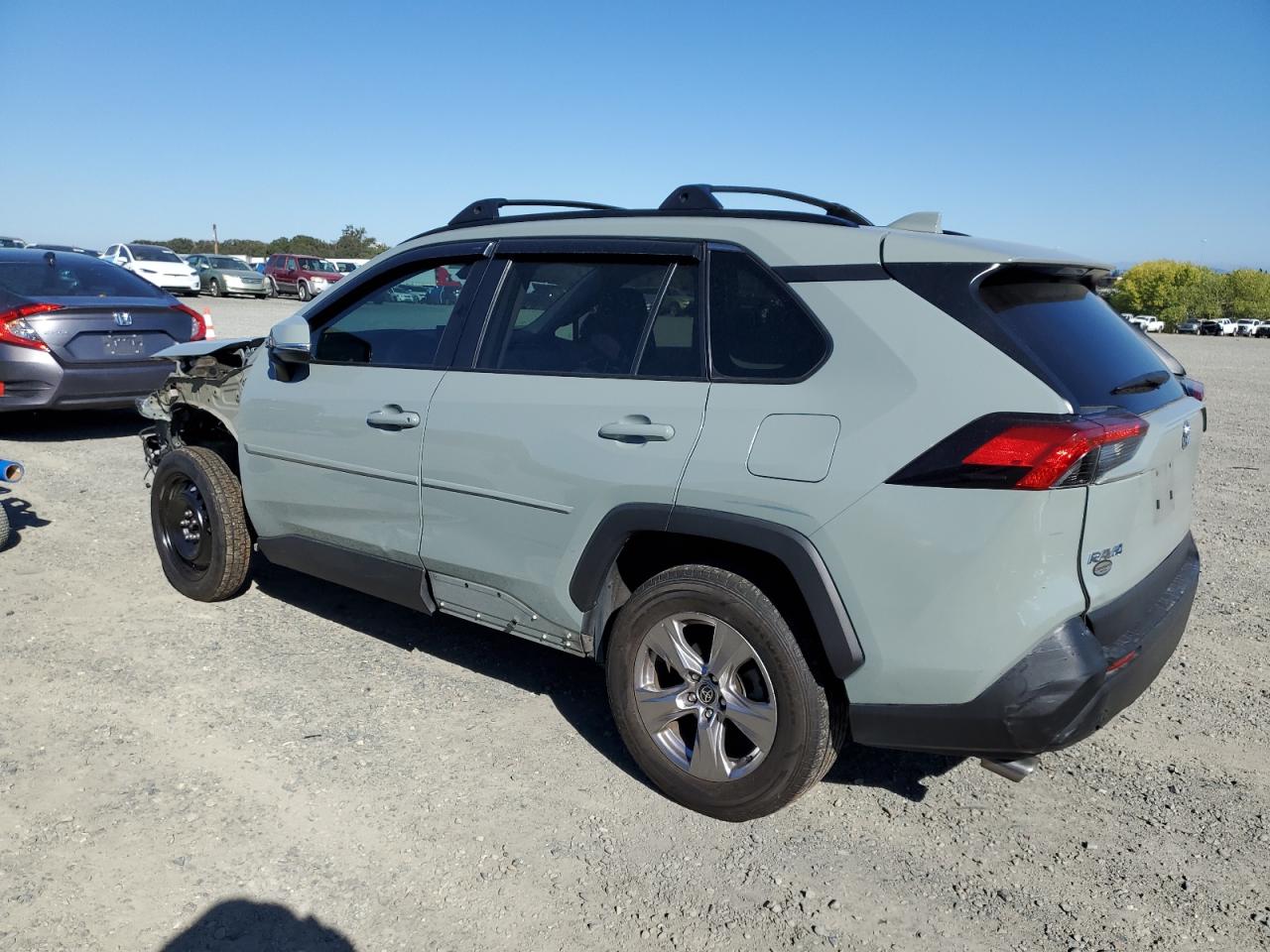 TOYOTA RAV4 XLE