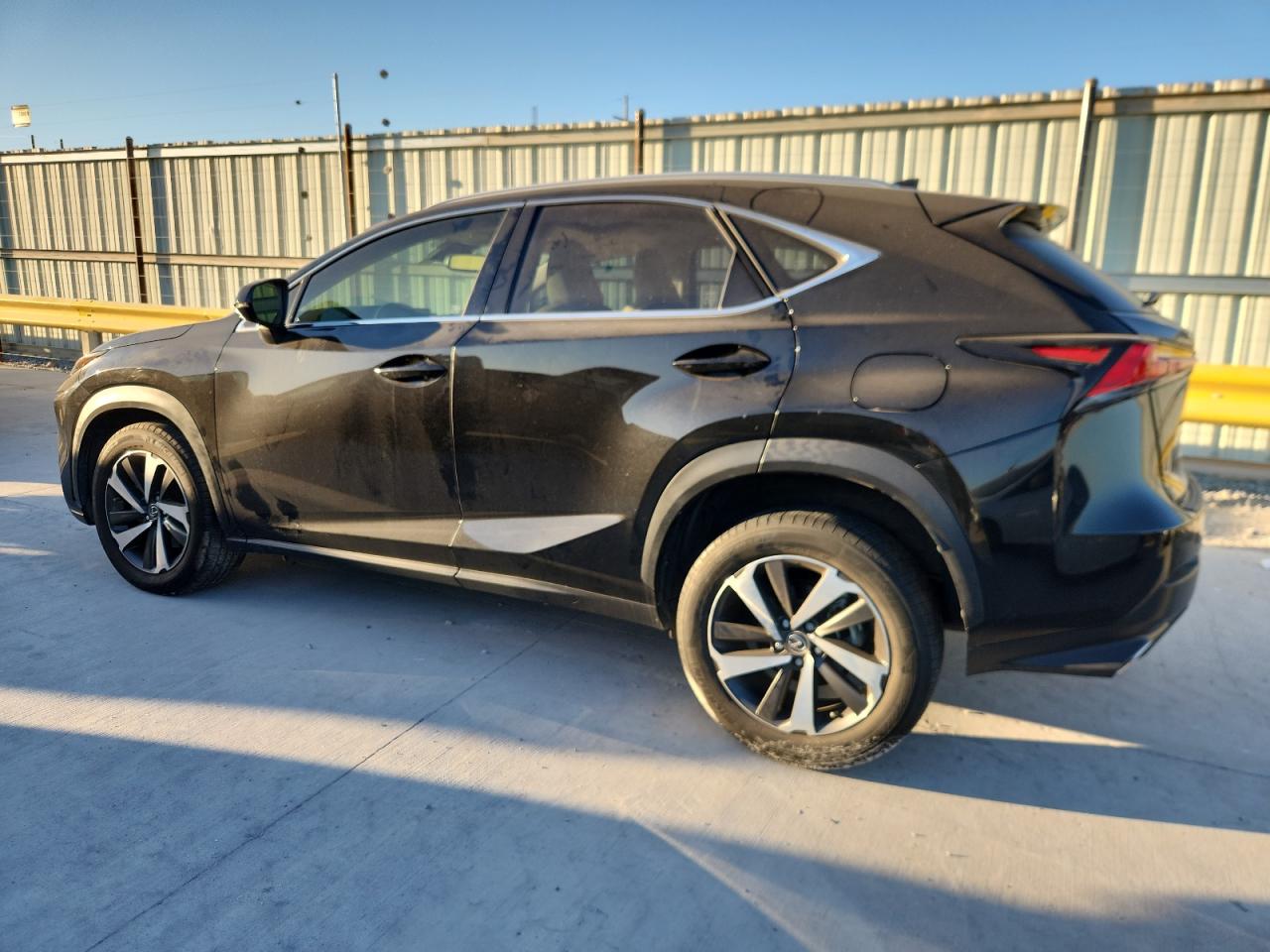 LEXUS NX 300