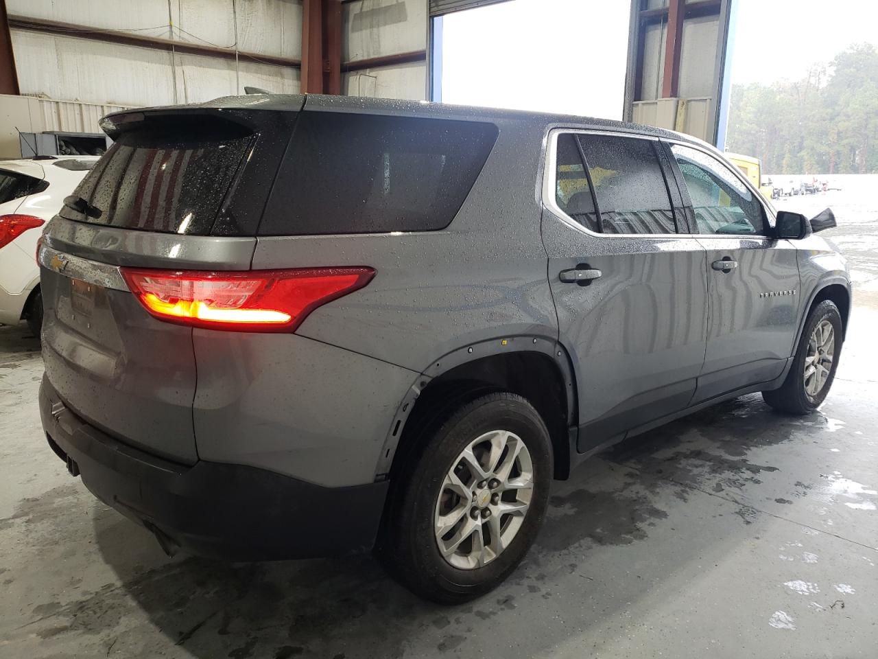 CHEVROLET TRAVERSE LS