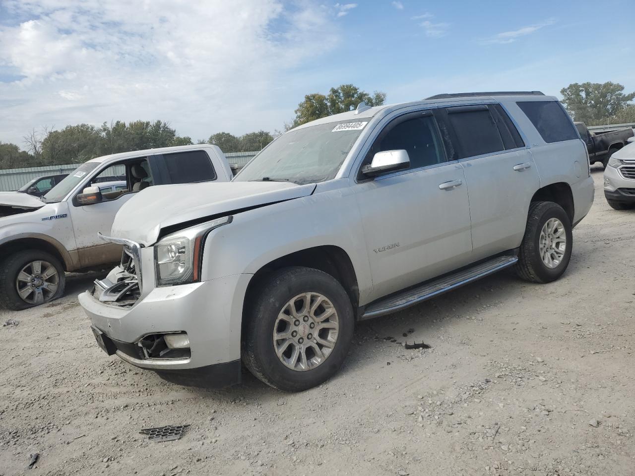 GMC YUKON SLT