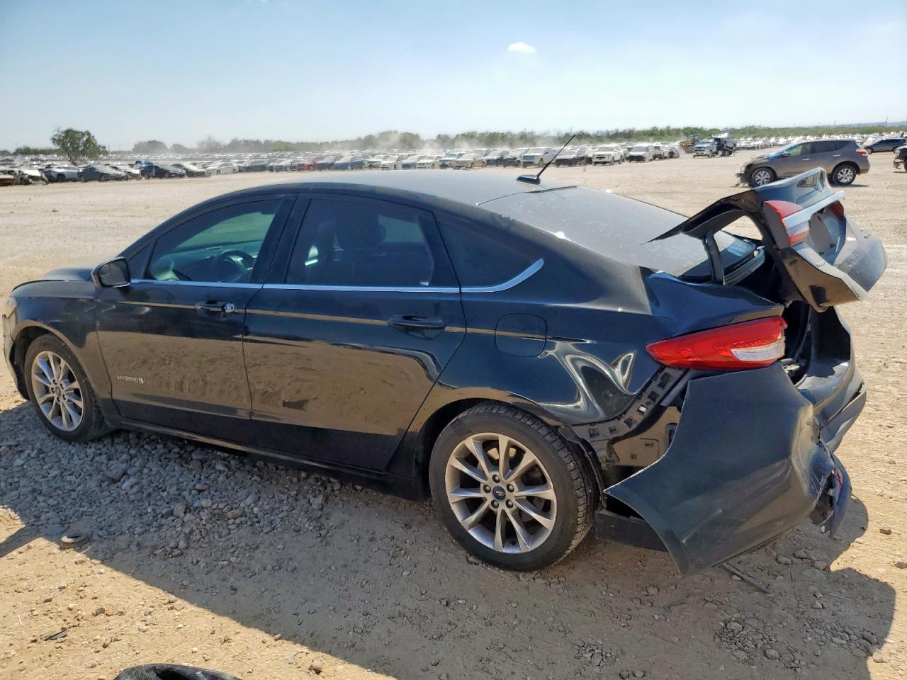 FORD FUSION SE HYBRID