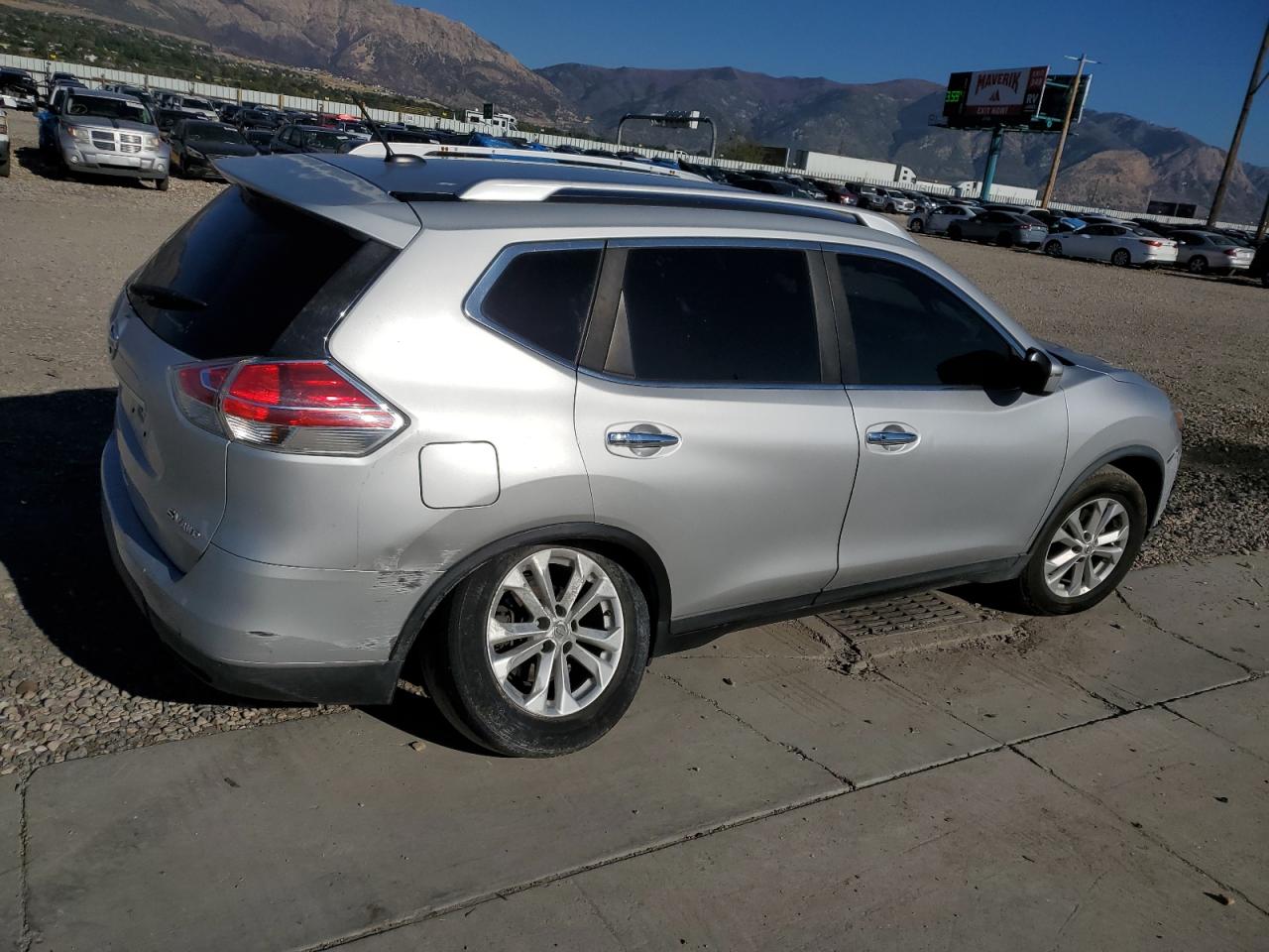 NISSAN ROGUE S