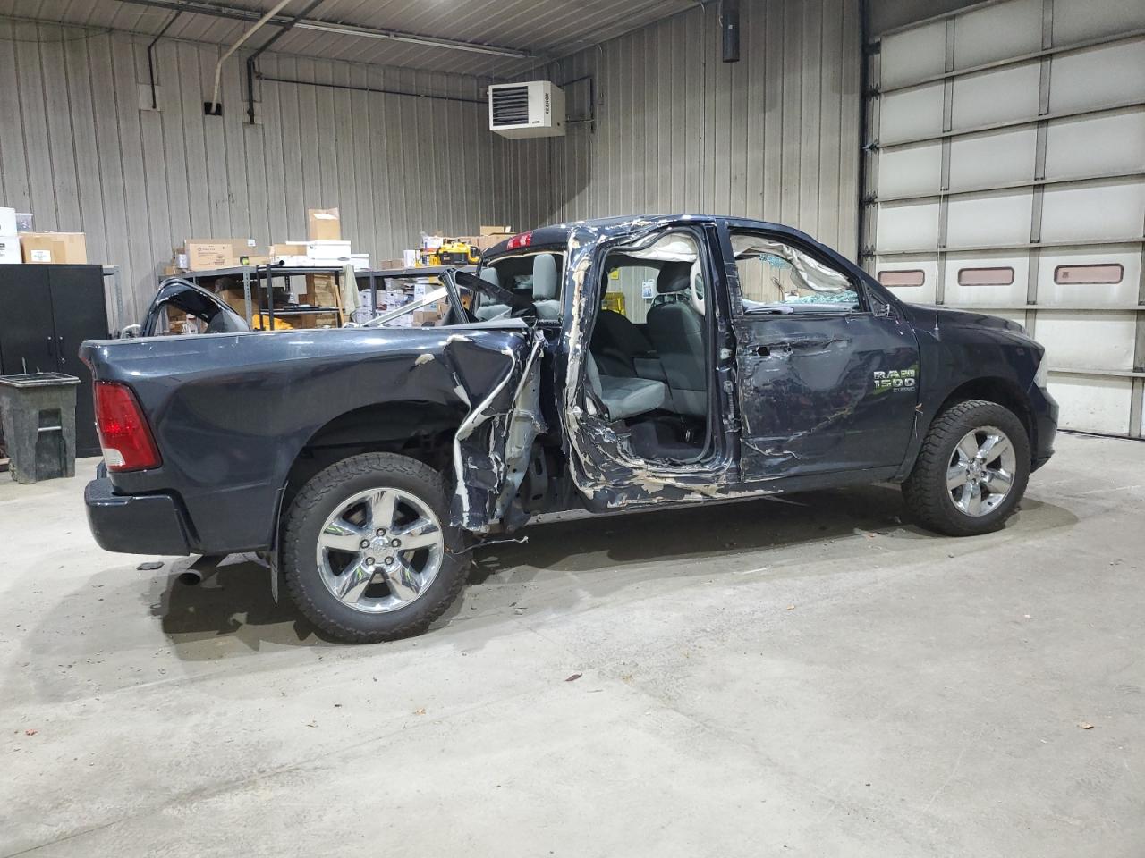 RAM 1500 TRADESMAN