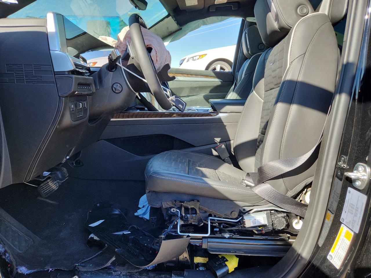 CADILLAC ESCALADE ESV SPORT PLATINUM