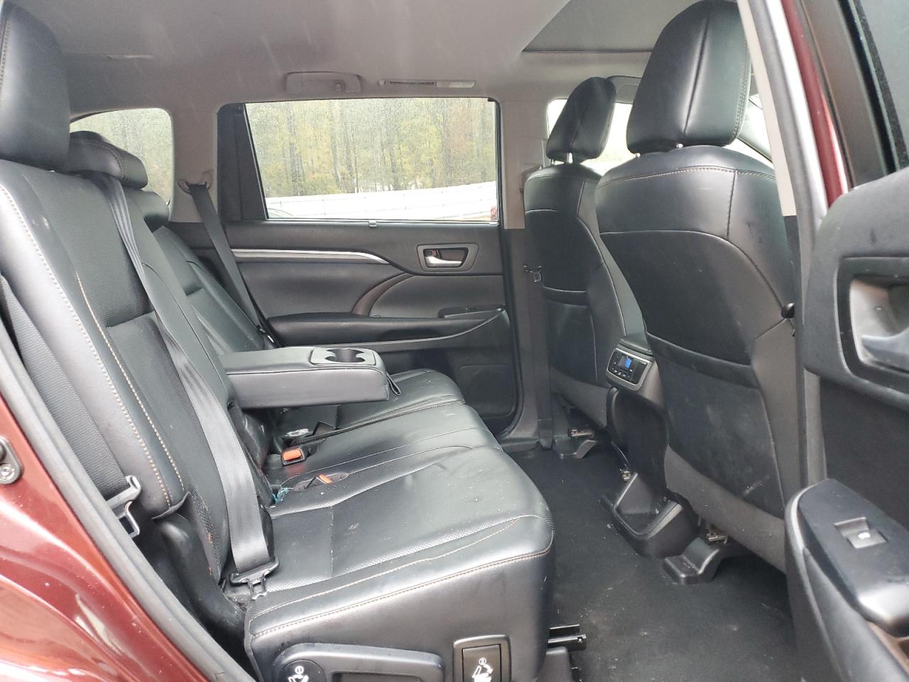 TOYOTA HIGHLANDER LIMITED