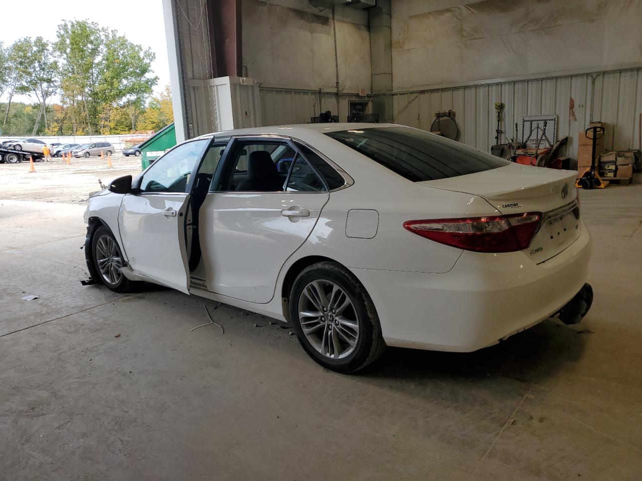 TOYOTA CAMRY LE
