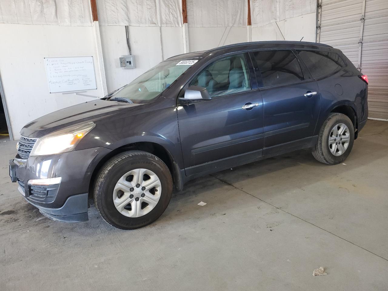 CHEVROLET TRAVERSE LS