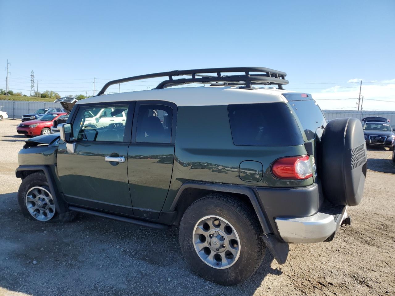 TOYOTA FJ CRUISER