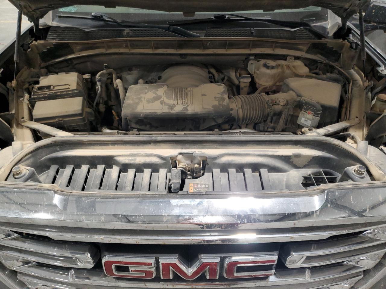 GMC SIERRA K1500 SLT