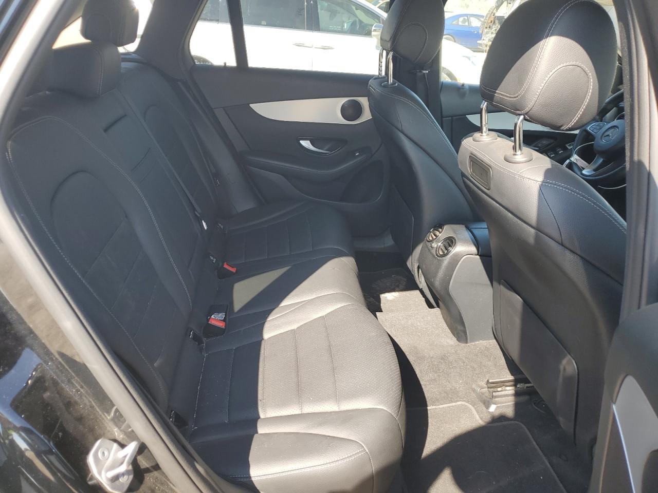 MERCEDES-BENZ GLC-CLASS 300