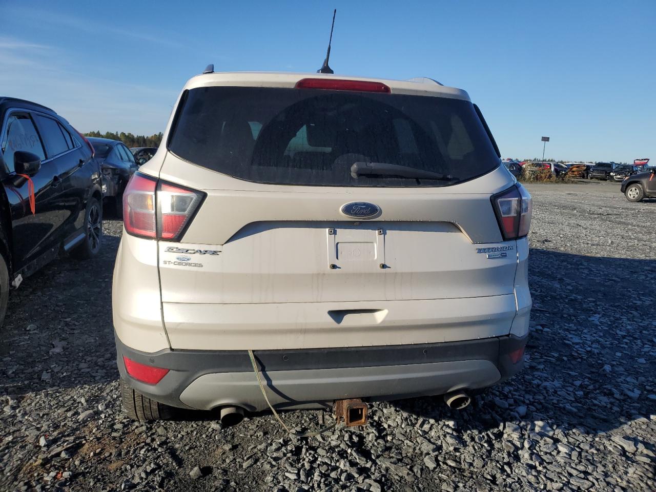 FORD ESCAPE TITANIUM