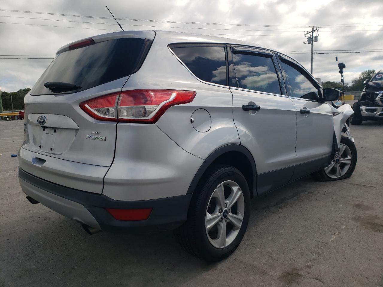FORD ESCAPE SE