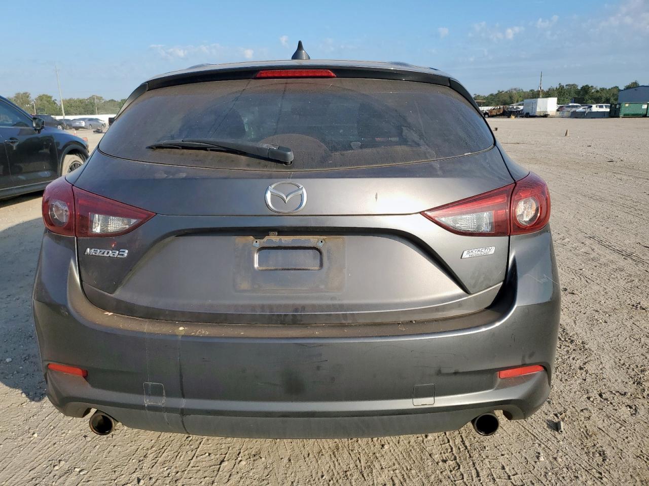 MAZDA 3 GRAND TOURING