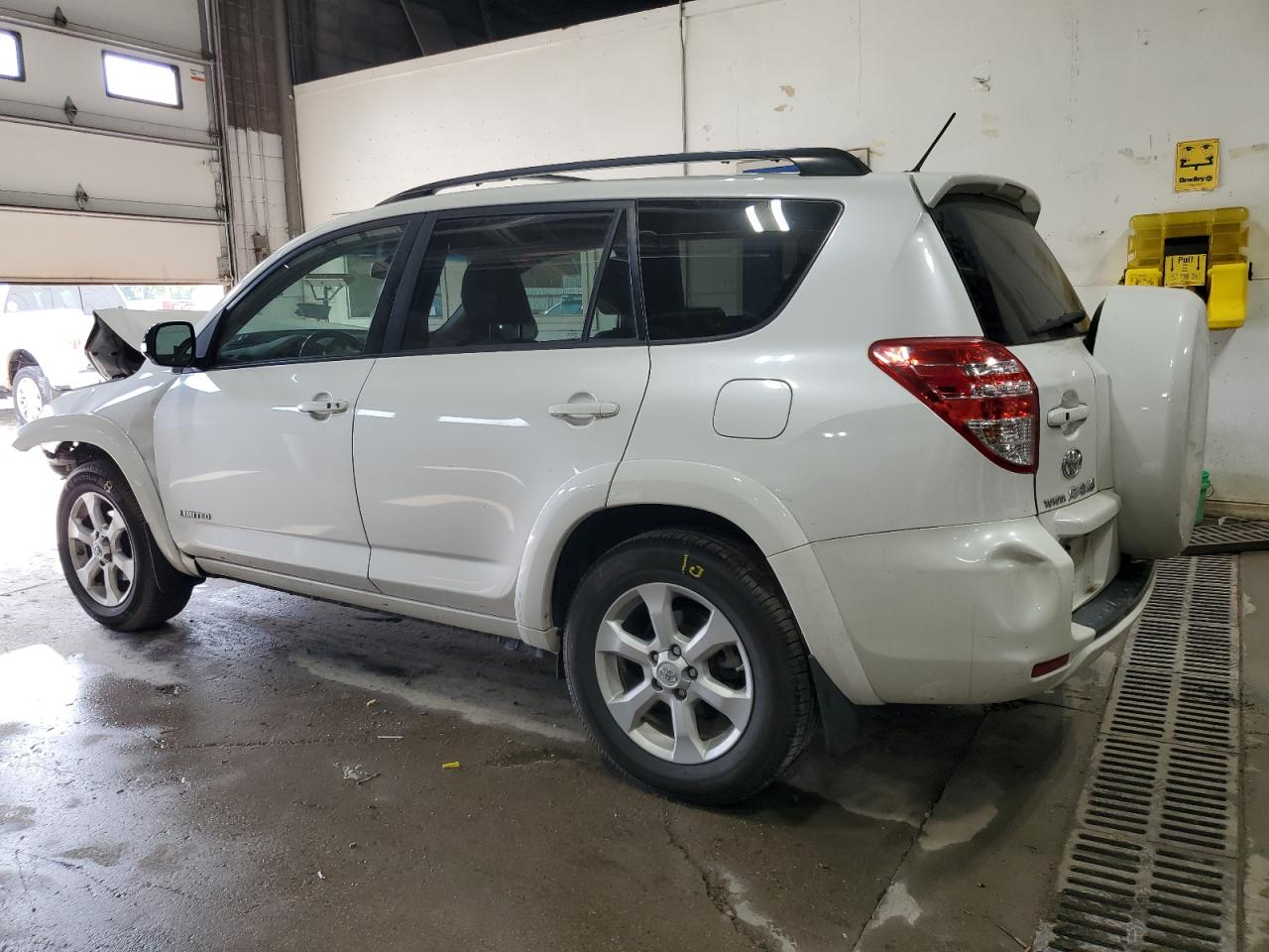 TOYOTA RAV4 LIMITED
