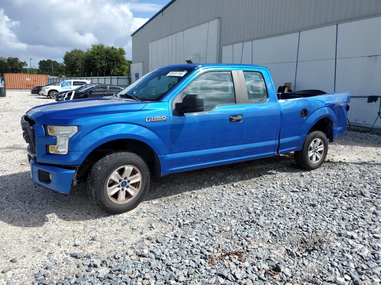 FORD F-150 SUPER CAB